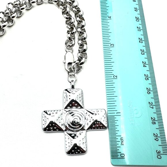 Maltese Cross Pendant Necklace 18K White Gold Plated Perfect for Layering - Picture 4 of 4